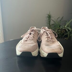 Nike Womens Tenis Shoes